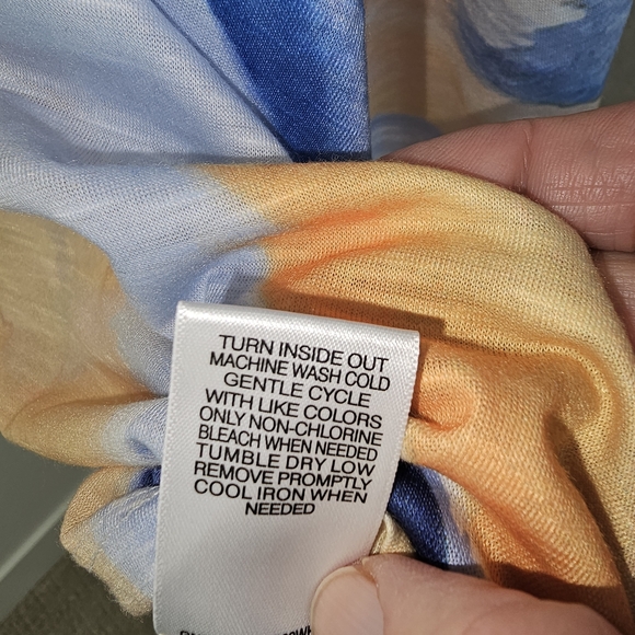 NWT Allison Daley Lightweight Vibrant Brushstroke Blouse - 3X - Picture 6 of 6